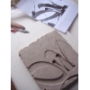 Schriftprobe wird zu einem Tonrelief